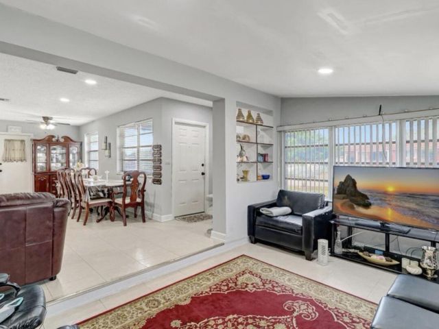 Продажа дома по адресу 7530 Atlanta Street - фото 6862344