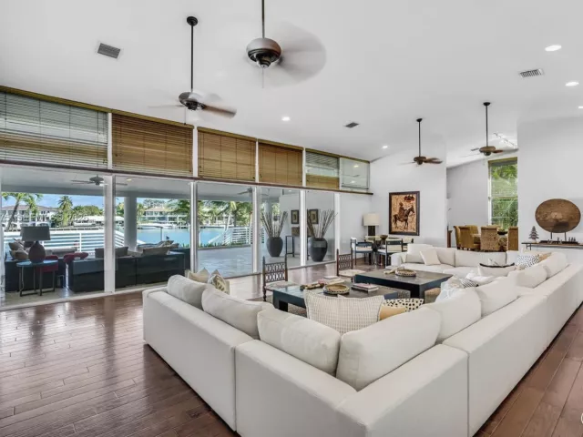 Продажа дома по адресу 591 N Mashta Dr - фото 7173101