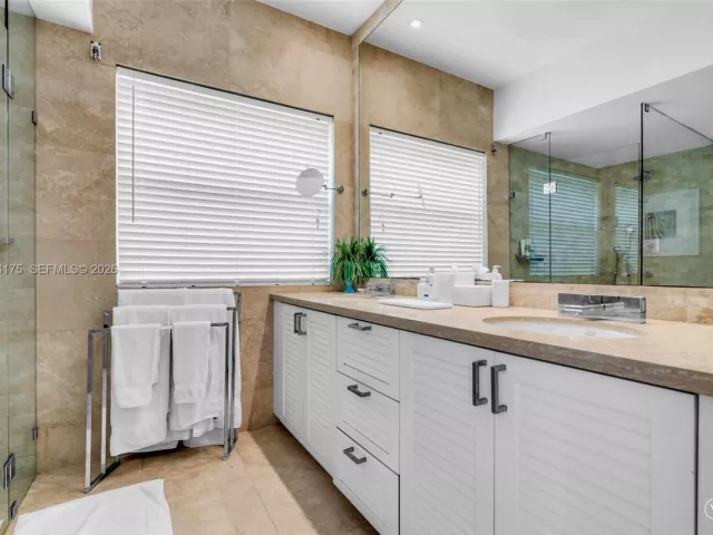 Продажа дома по адресу 591 N Mashta Dr - фото 7173089