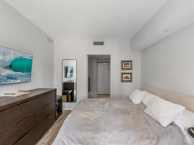 Продажа квартиры #1603 - фото 6861129