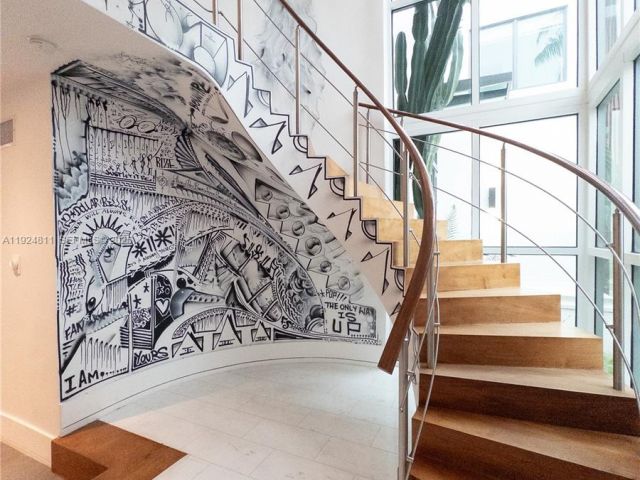 Продажа дома по адресу 327 E Rivo Alto Dr - фото 6858589