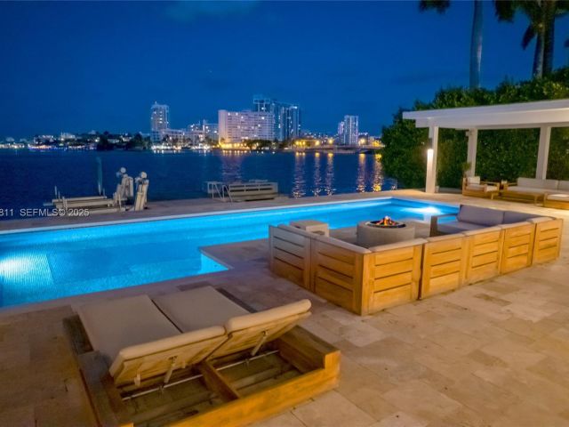 Продажа дома по адресу 327 E Rivo Alto Dr - фото 6858596