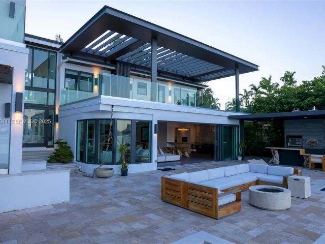 Продажа дома по адресу 327 E Rivo Alto Dr - фото 6858597