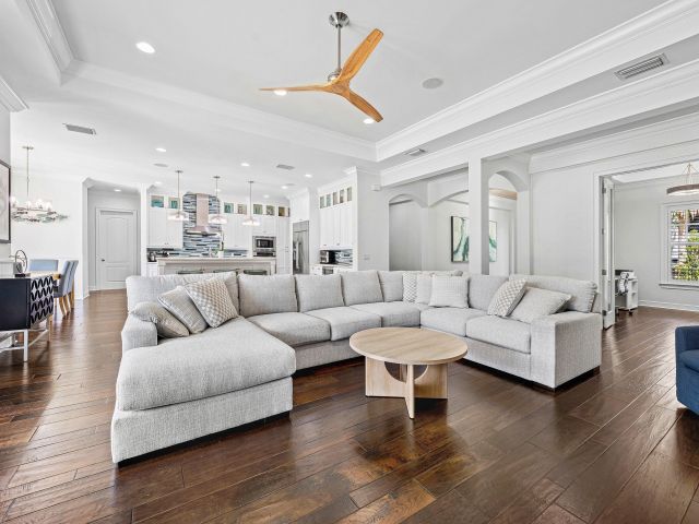 Продажа дома по адресу 114 NW 16th Street - фото 6871431