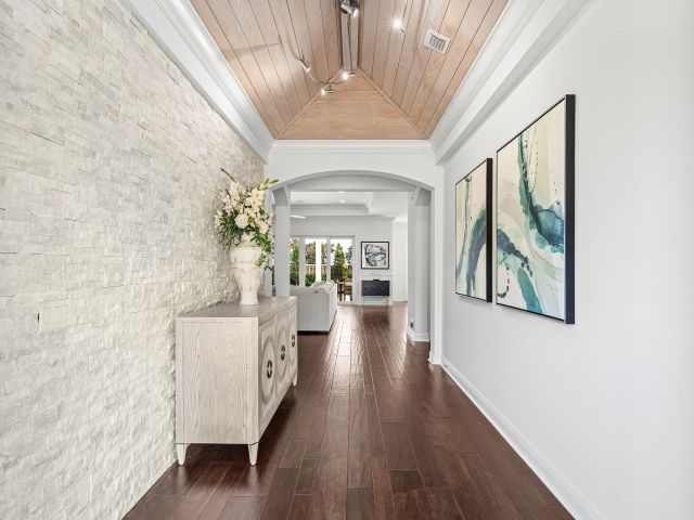 Продажа дома по адресу 114 NW 16th Street - фото 6871432