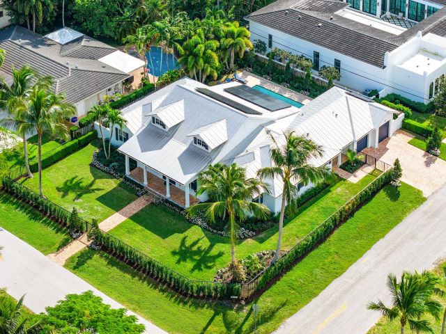 Продажа дома по адресу 114 NW 16th Street - фото 6871434