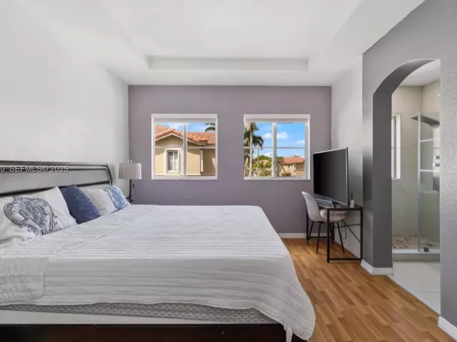 Продажа дома по адресу 8362 NW 107th Ct 7-24 - фото 6858850