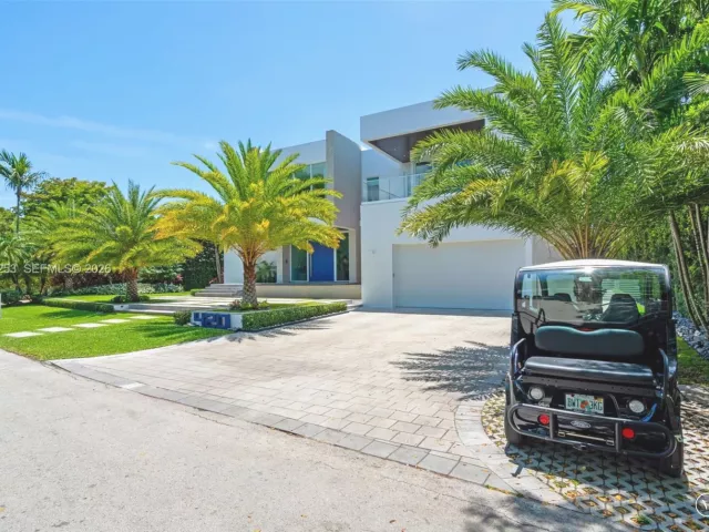 Дом в аренду по адресу 420 Island Dr - фото 6859012