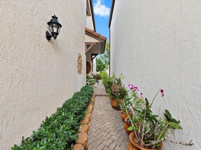 Продажа дома по адресу 3008 Hop Tree Way - фото 6862152