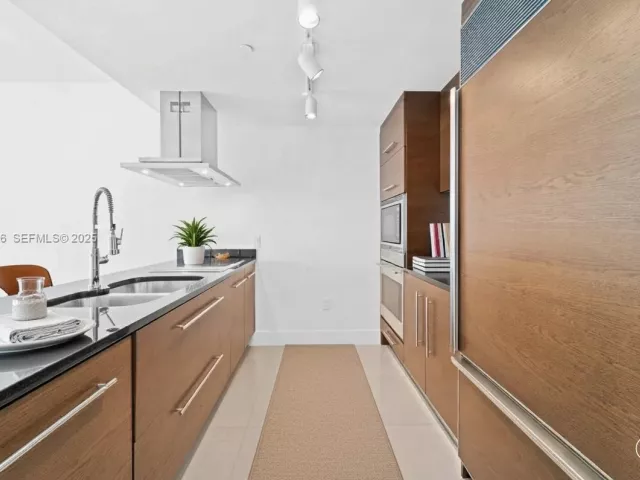 Продажа квартиры #1907 - фото 6860993