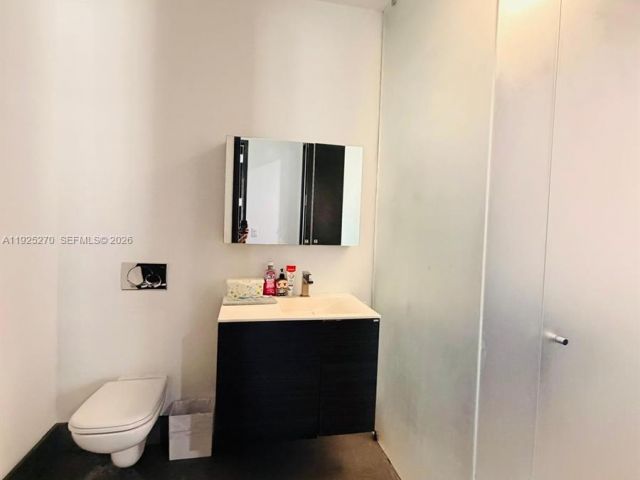 Дом в аренду по адресу 21025 NE 38th Ave 81 - фото 6862714