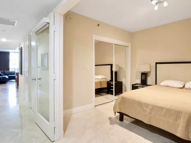 Продажа квартиры #2212 - фото 6859865