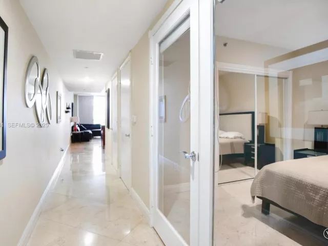 Продажа квартиры #2212 - фото 6859867