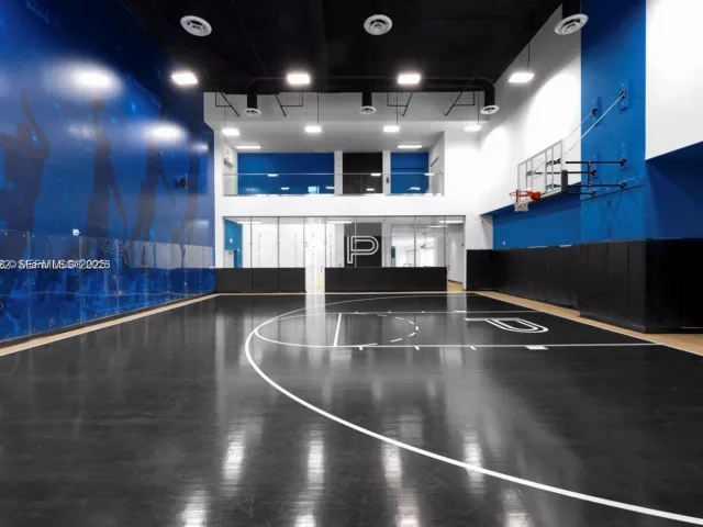 Продажа квартиры #1608 - фото 6861355