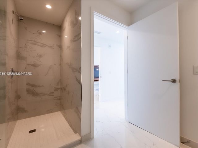 Продажа квартиры #3308 - фото 6861395