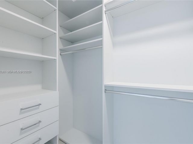 Продажа квартиры #3308 - фото 6861397