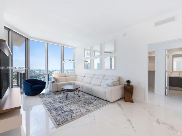 Продажа квартиры #3308 - фото 6861407