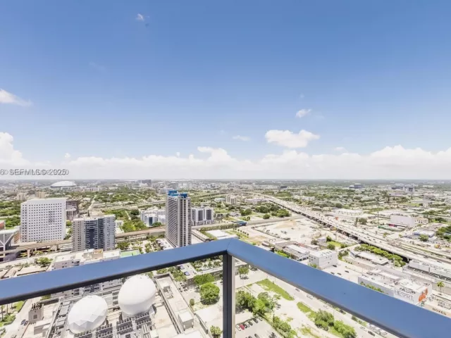 Продажа квартиры #3308 - фото 6861403