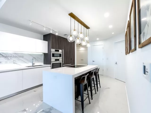 Продажа квартиры #3308 - фото 6861406