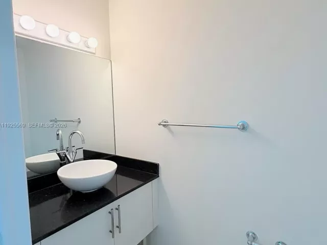 Квартира в аренду номер4218 - фото 6861473