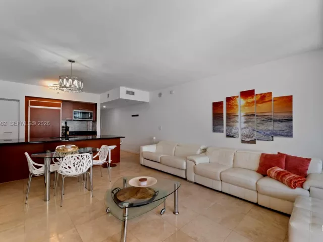 Продажа квартиры #1612 - фото 6861892