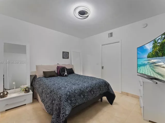 Продажа квартиры #1612 - фото 6861886