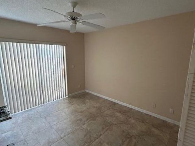 Продажа дома по адресу 1100 Lytham Court - фото 6861209