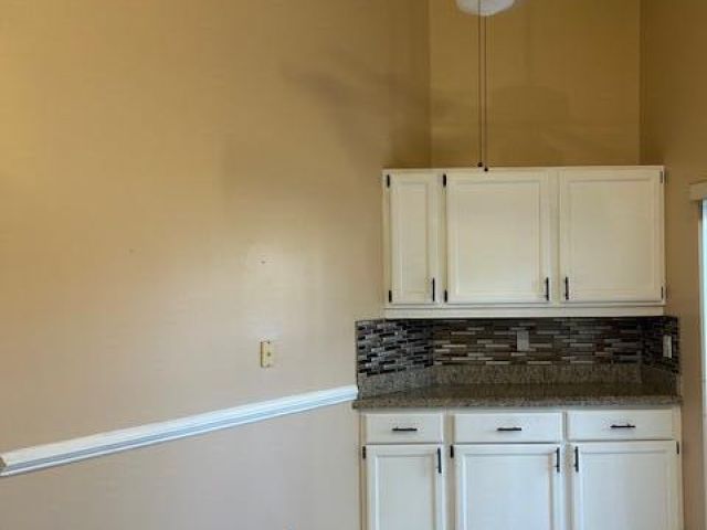 Продажа дома по адресу 1100 Lytham Court - фото 6861218