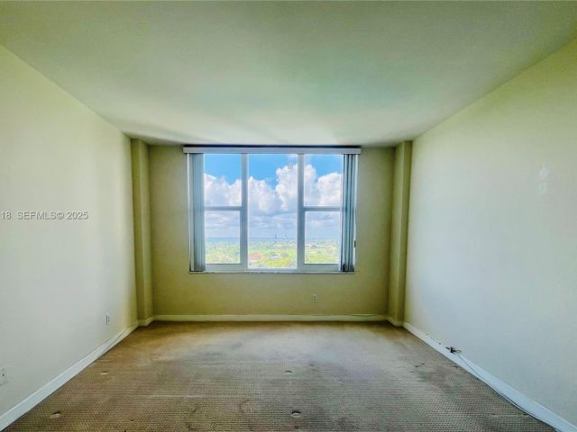 Квартира в аренду номер12N - фото 6862162