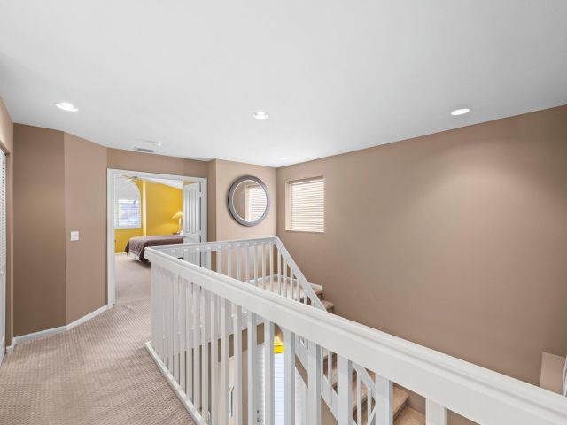 Продажа дома по адресу 2595 NW 53rd Street - фото 6861230