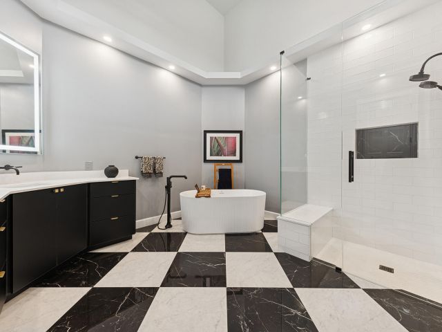 Продажа дома по адресу 6 Cloister Circle - фото 6861724