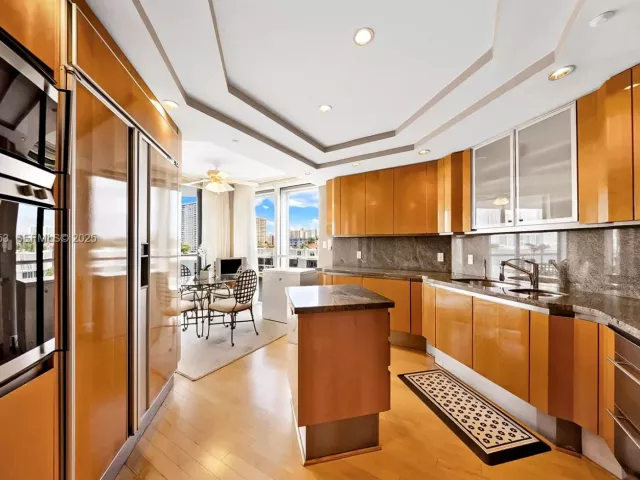 Продажа квартиры #301 - фото 6874658