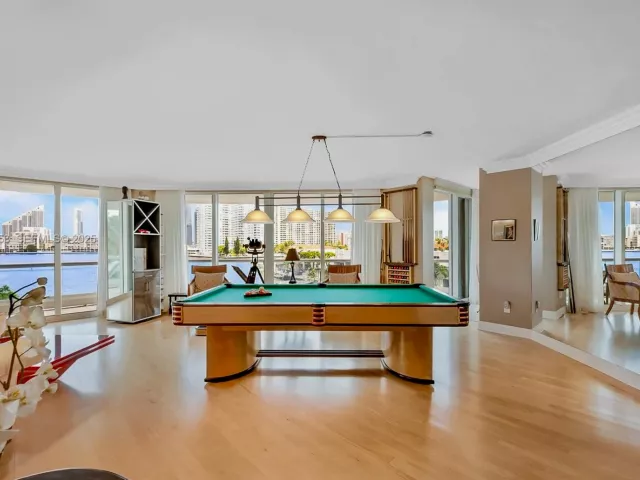 Продажа квартиры #301 - фото 6874660