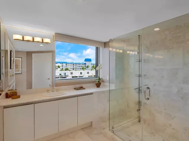 Продажа квартиры #301 - фото 6874651