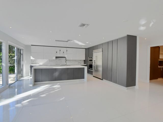 Продажа дома по адресу 23352 Lago Mar Circle - фото 6894844