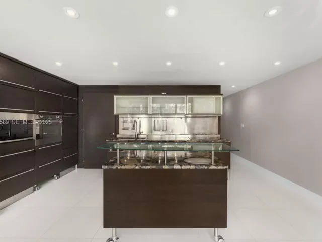 Продажа квартиры #330 - фото 6878505