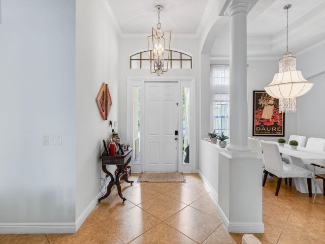 Продажа дома по адресу 16194 Rosecroft Terrace - фото 6866118