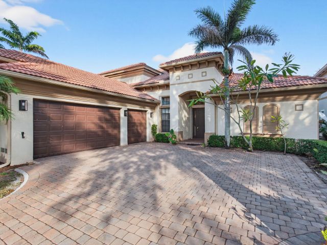 Продажа дома по адресу 16194 Rosecroft Terrace - фото 6866123