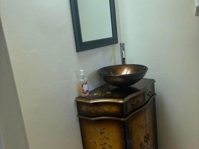 Дом в аренду по адресу 650 Toxaway Drive - фото 6862861