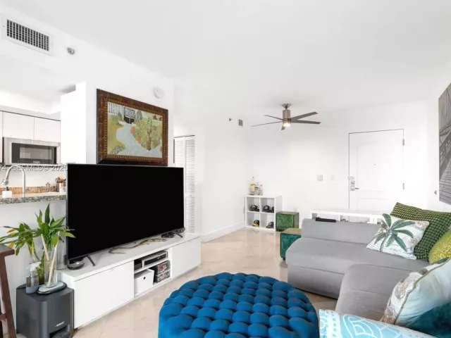 Продажа квартиры #2309 - фото 6863290