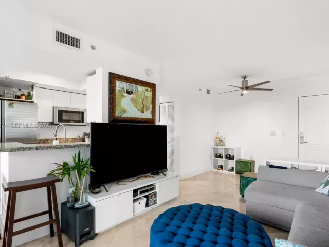 Продажа квартиры #2309 - фото 6863291