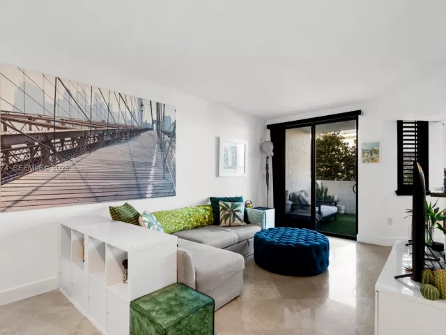 Продажа квартиры #2309 - фото 6863293