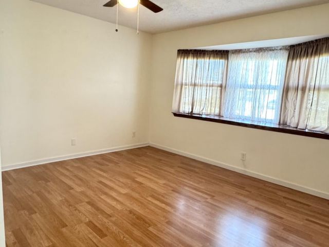 Дом в аренду по адресу 5149 El Claro Circle - фото 6862837