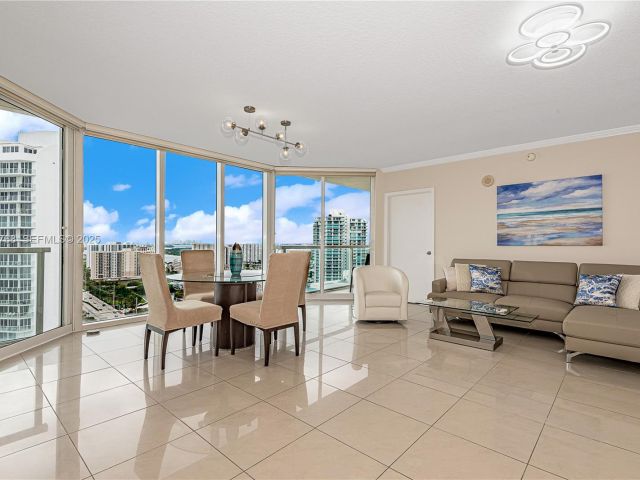 Квартира в аренду номер2408 - фото 6864239