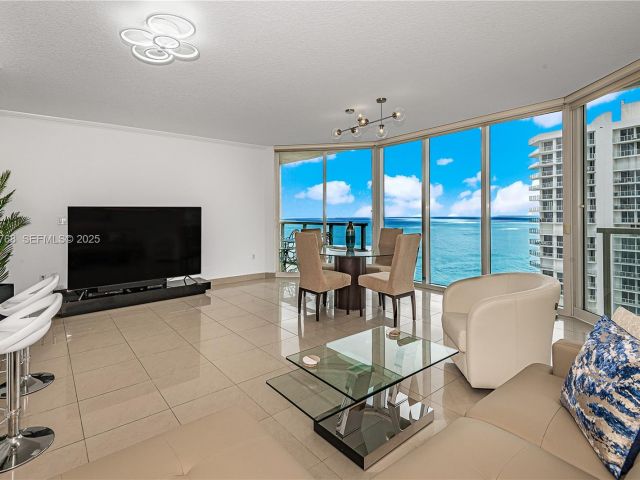 Квартира в аренду номер2408 - фото 6864240