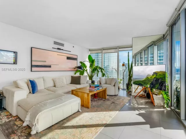 Продажа квартиры #3901 - фото 6863480