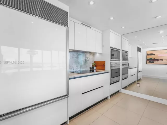 Продажа квартиры #3901 - фото 6863483