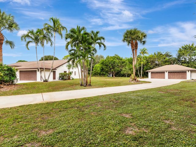 Продажа дома по адресу 6725 Katherine Road - фото 6864956