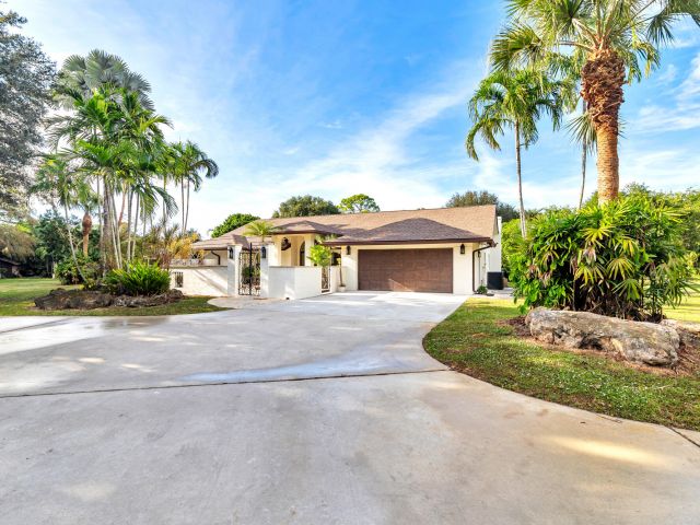 Продажа дома по адресу 6725 Katherine Road - фото 6864961