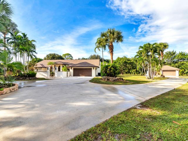 Продажа дома по адресу 6725 Katherine Road - фото 6864962